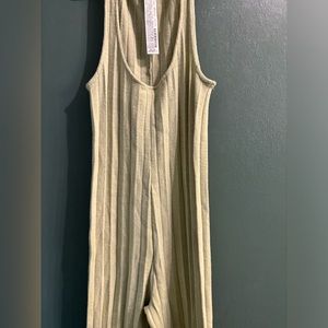 Zara jumper (sage green) color size small